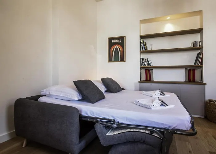 Marisca - Welkeys Apartament *